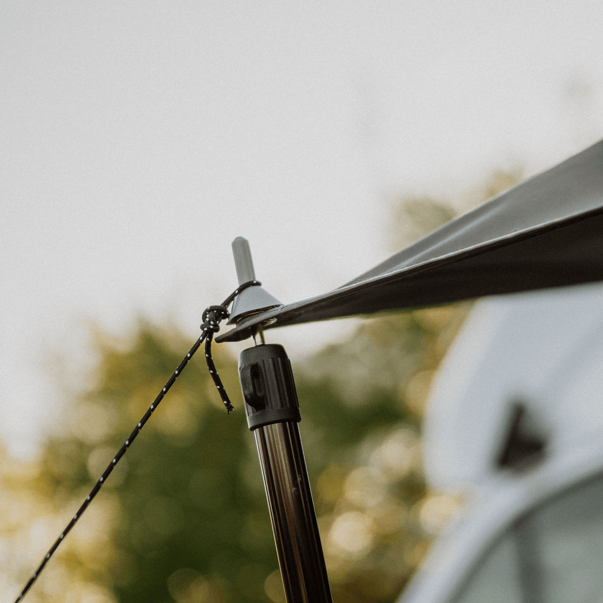Sonnensegel magnetisch abgespannt VW Bus
