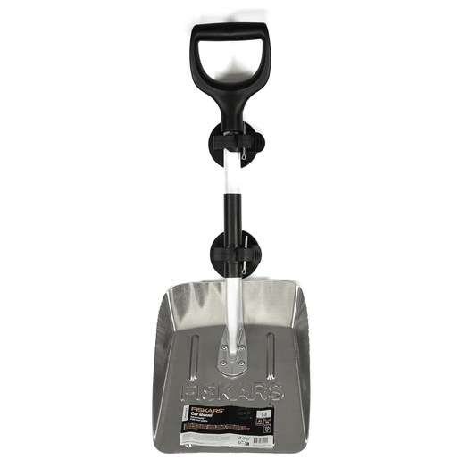 Fiskars Schneeschaufel mit Campnetic Magnethaltern Magnethalterung