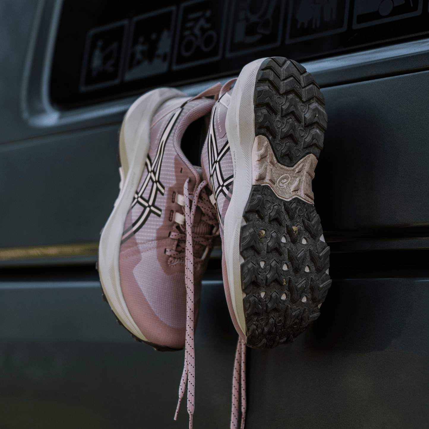 Detailansicht 66 mm Magnet Schuhhalter Campnetic