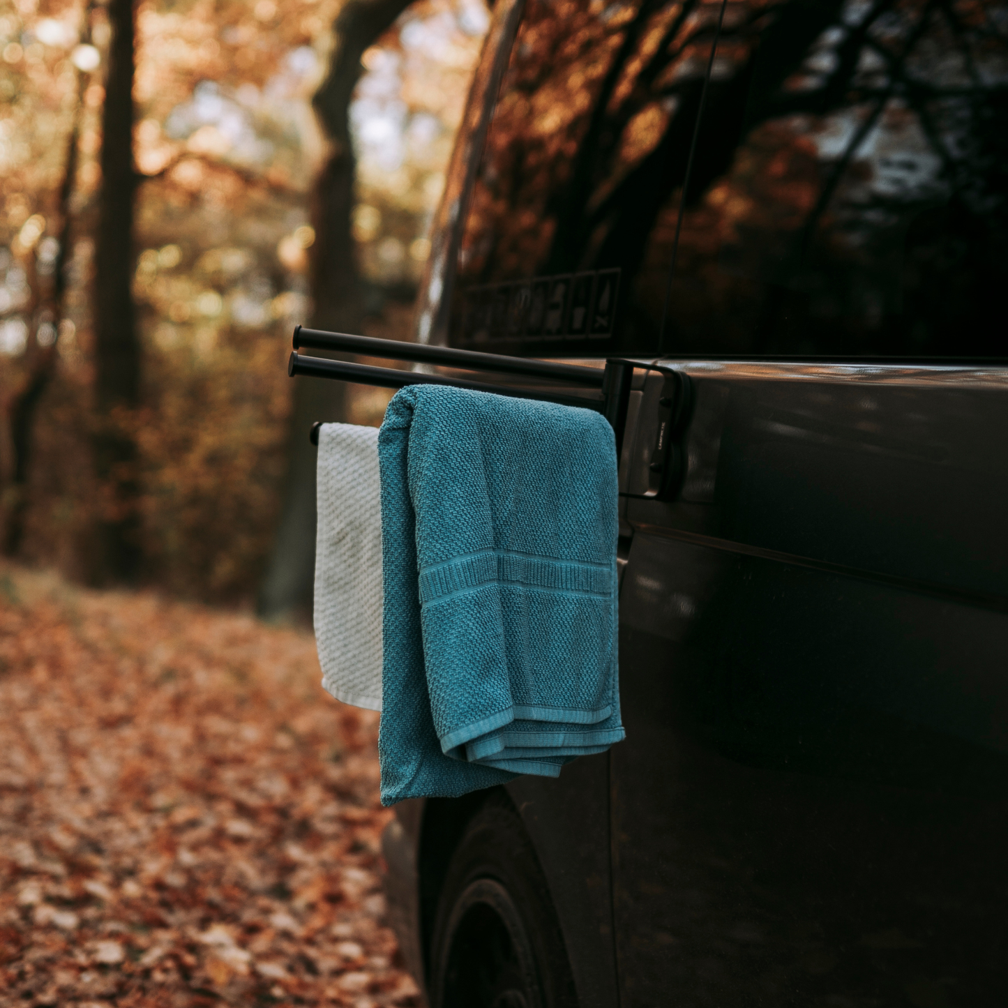 Vanlife Trockengestell mit gummierten Magneten und flexiblen Aufhängestangen