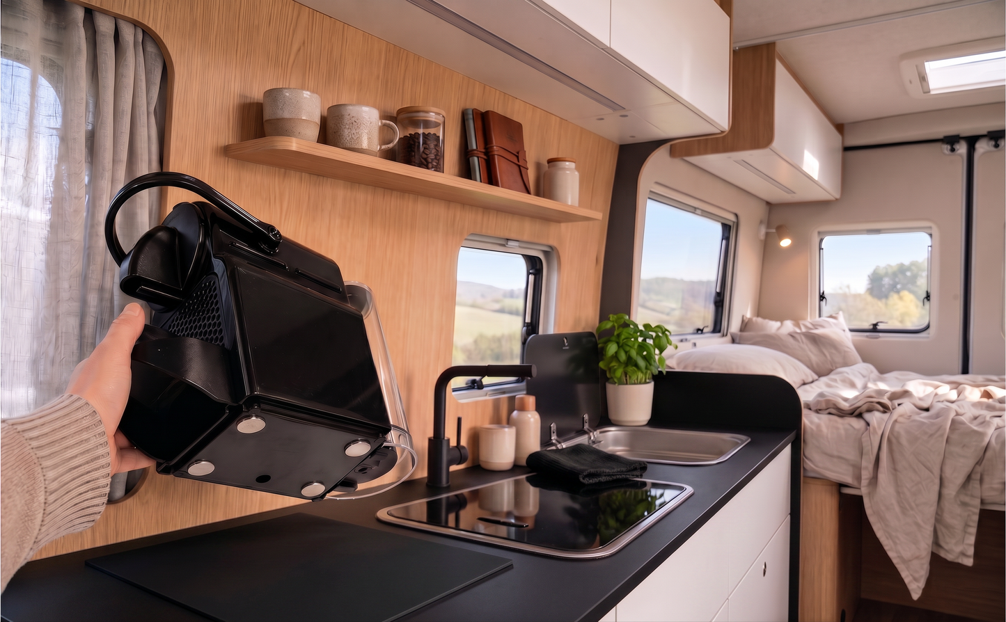 Metallplatte für Magnete im Wohnwagen und Reisemobil
