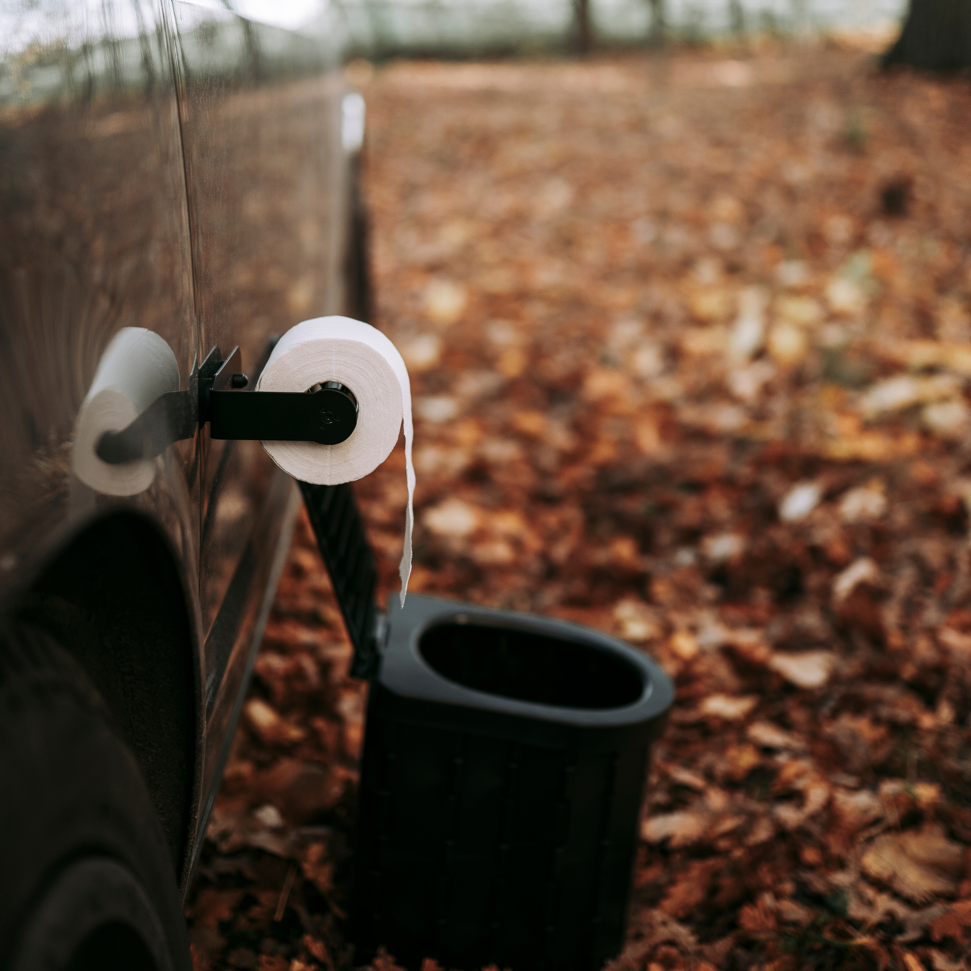 Praktischer Toilettenpapierhalter magnetisch für Vanlife, Camping & Roadtrips
