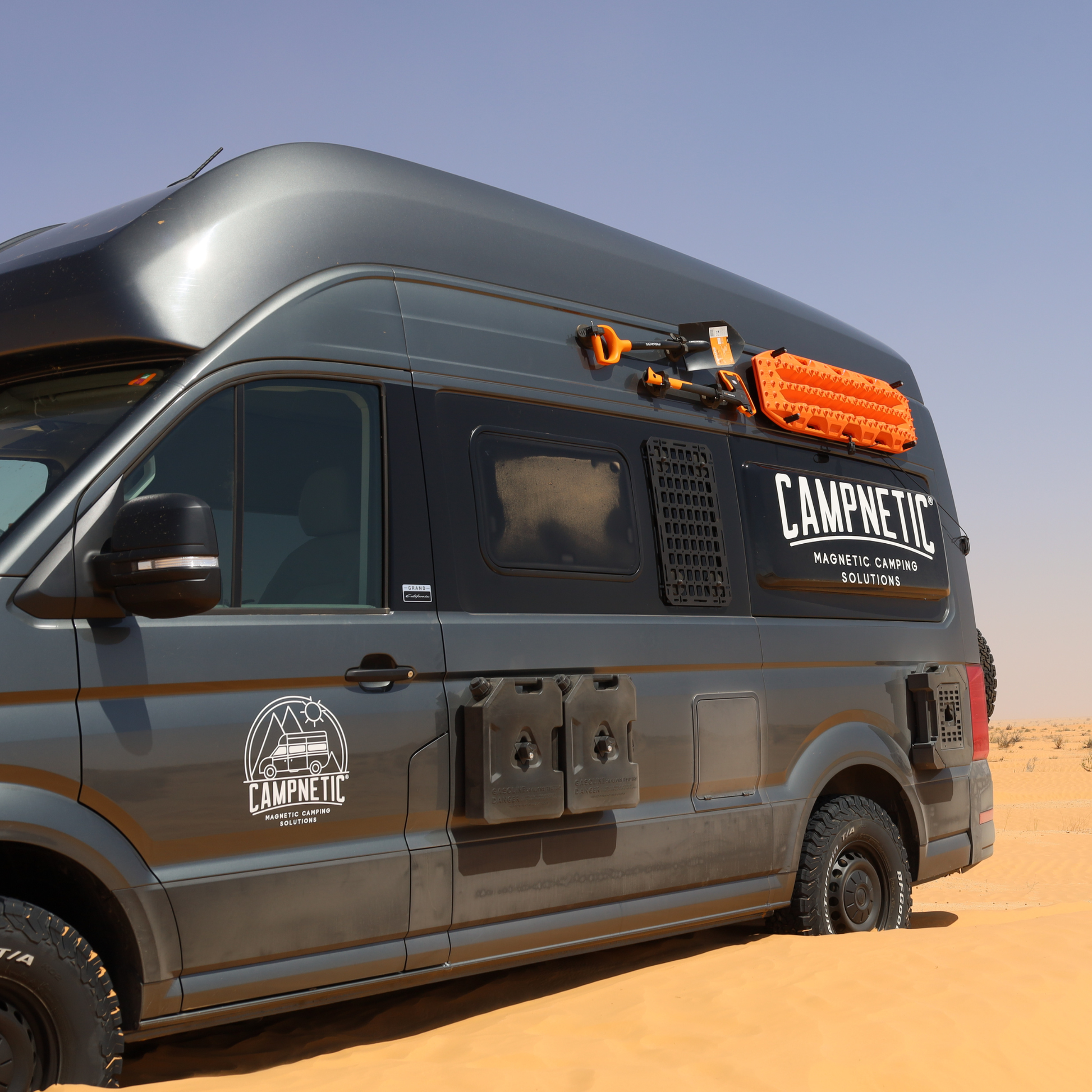 Außen montierter Benzinkanister am Wohnmobil