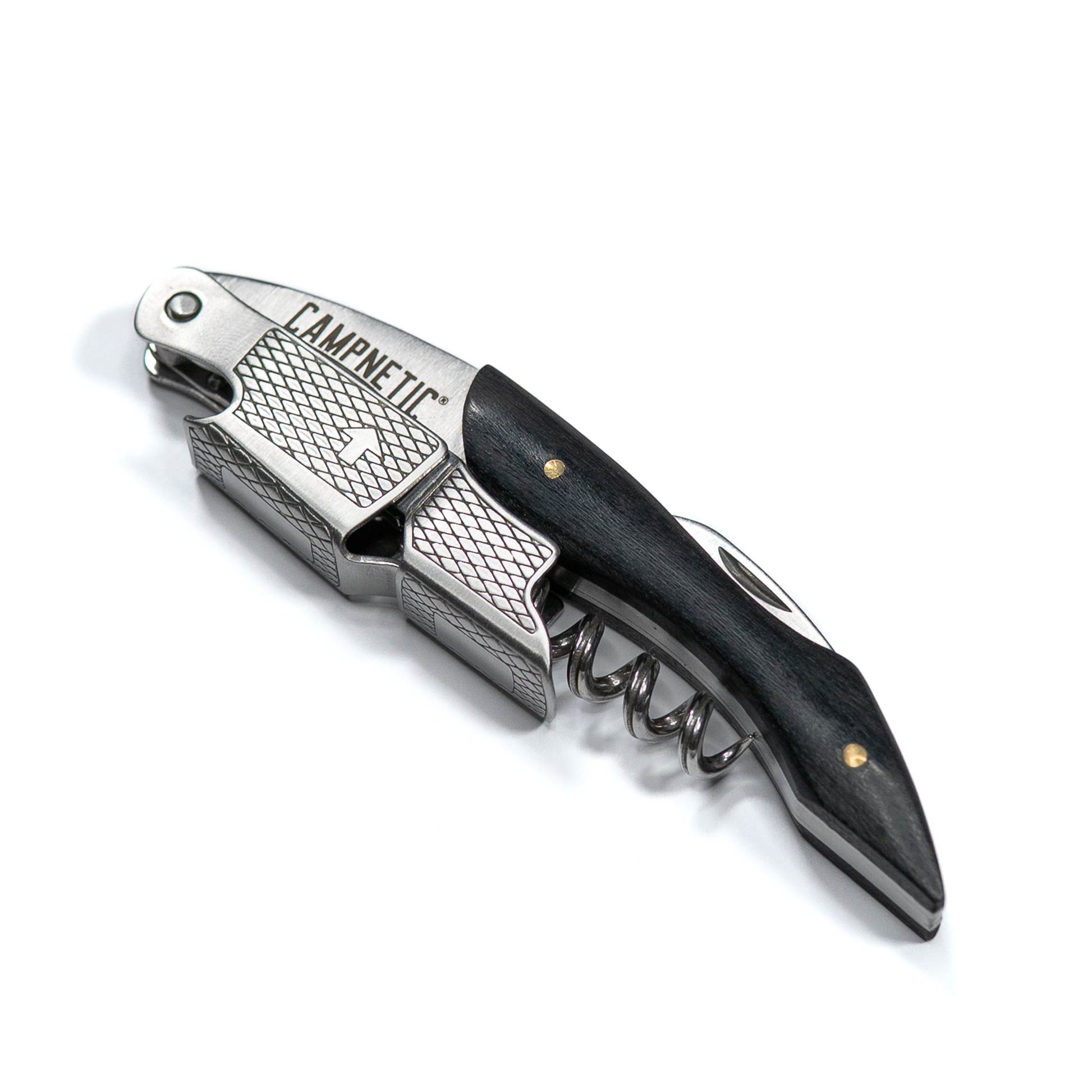 Campnetic Weinöffner für Camper – hochwertiges Campingzubehör für Vanlife und Outdoor-Abende.