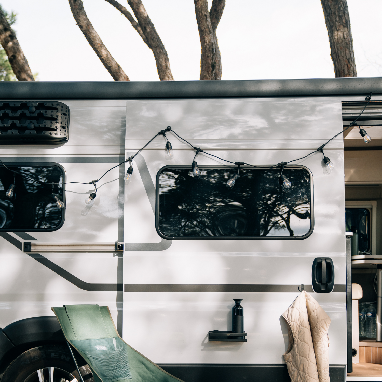 LED Lichterkette mit Magnetbefestigung – perfekte Geschenkidee für Camper und Outdoor-Fans