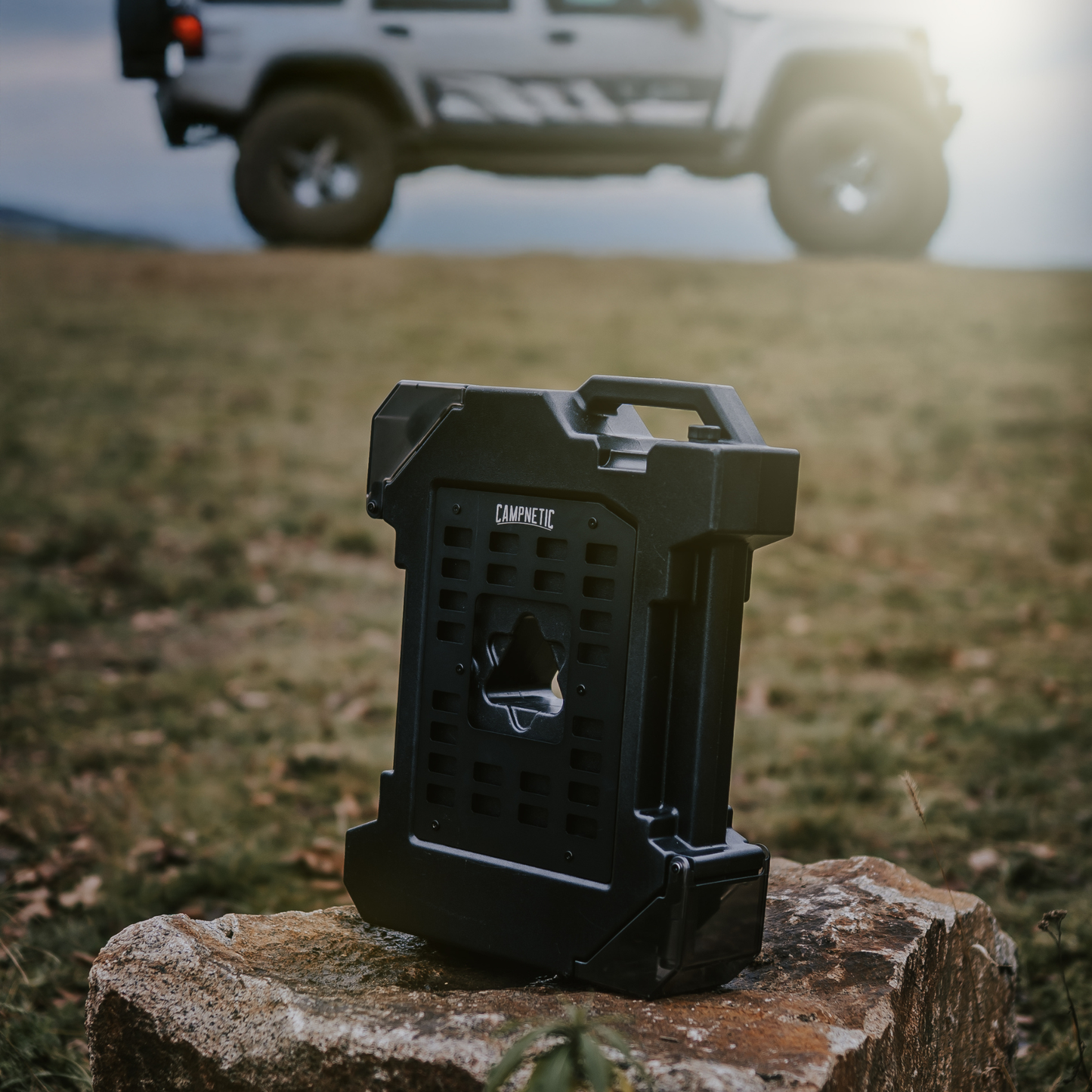 Magnetischer Wasserkanister für Offroad Camper