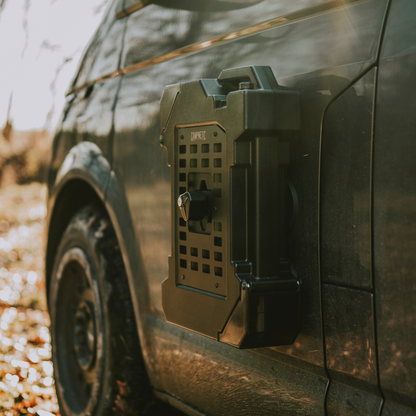 Magnetischer Wasserkanister für selbst ausgebaute Camper